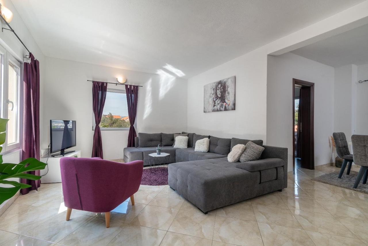 Holiday Villa Nostra Trogir Bagian luar foto