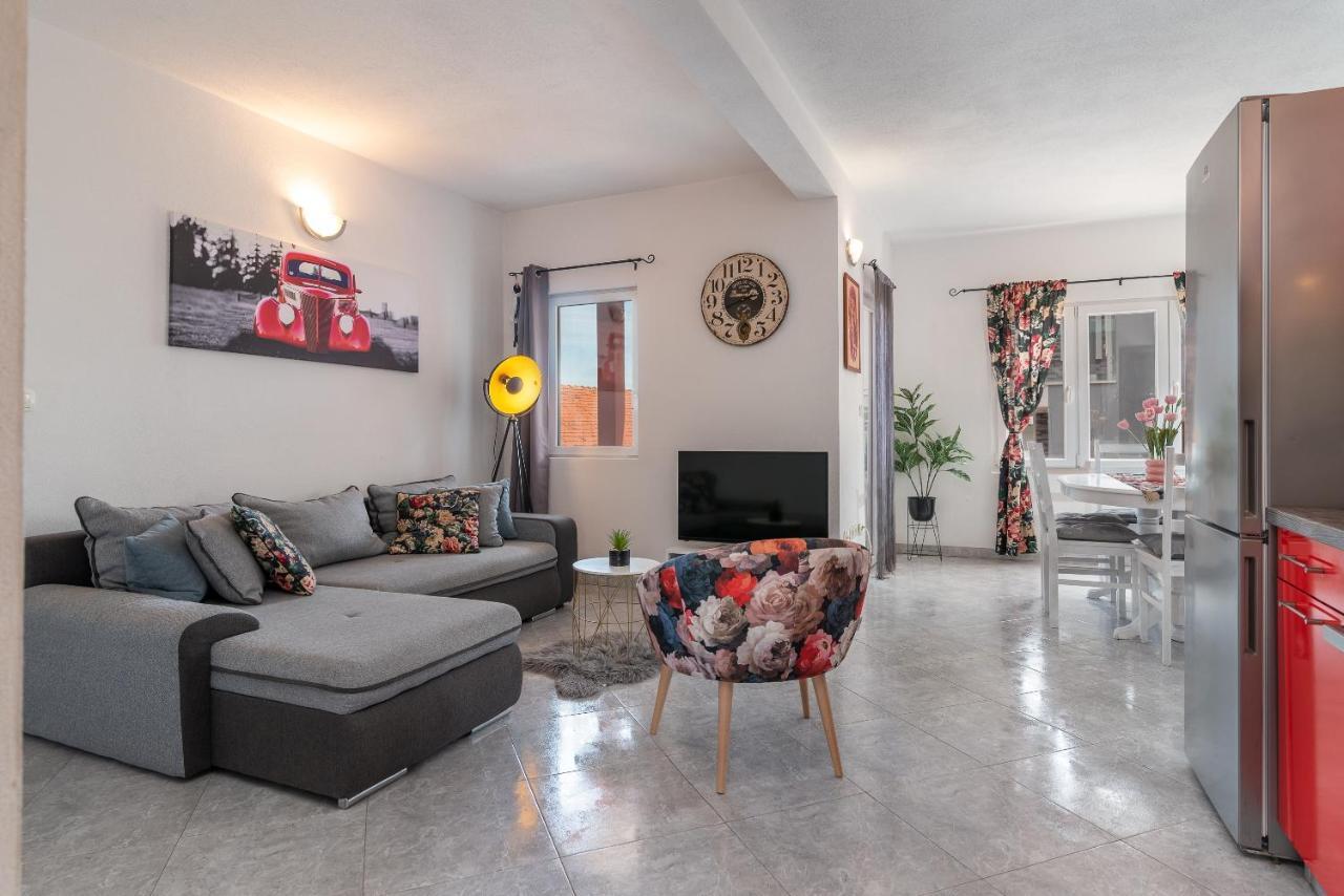 Holiday Villa Nostra Trogir Bagian luar foto