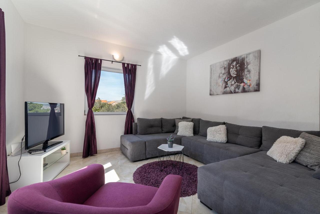 Holiday Villa Nostra Trogir Bagian luar foto