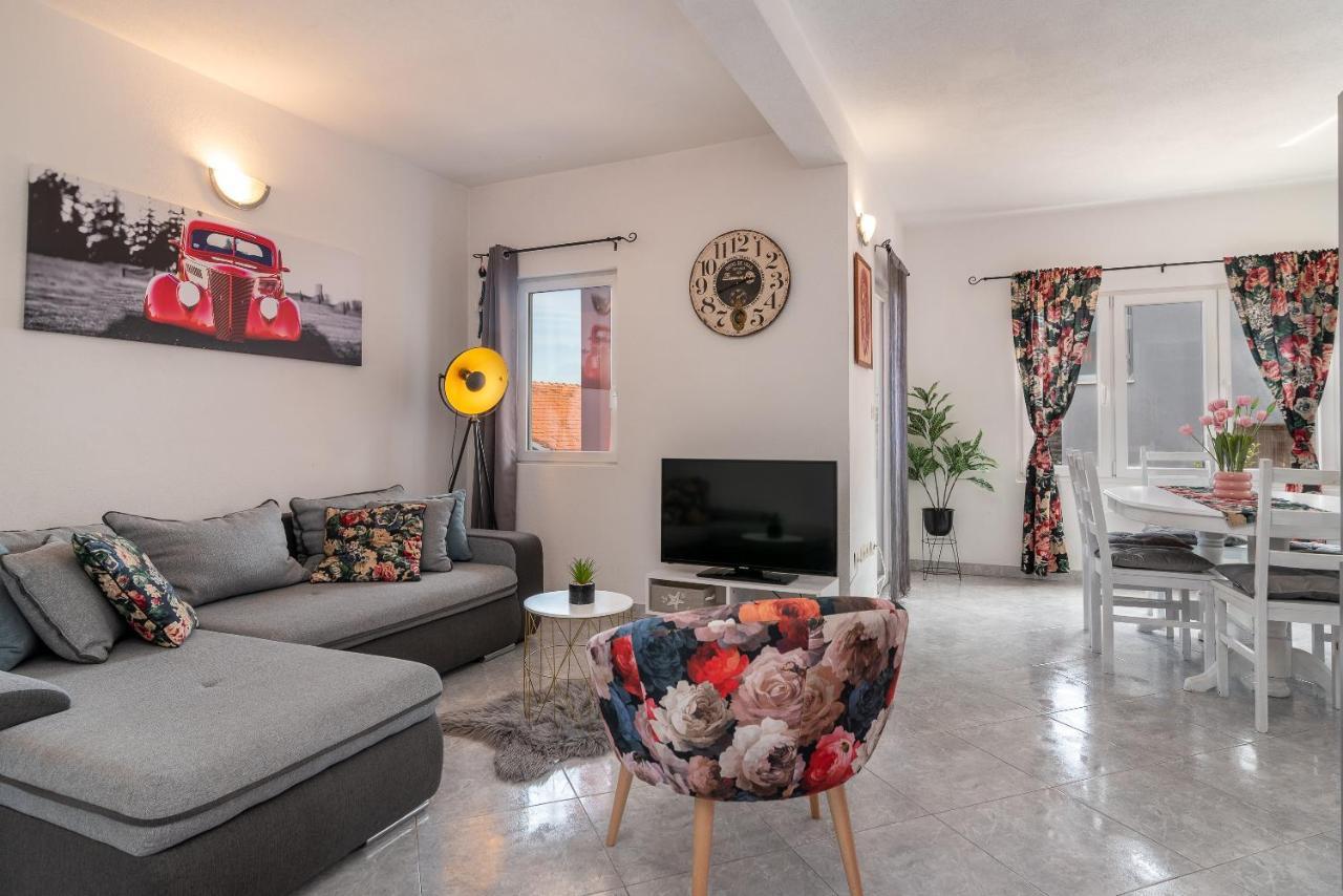 Holiday Villa Nostra Trogir Bagian luar foto