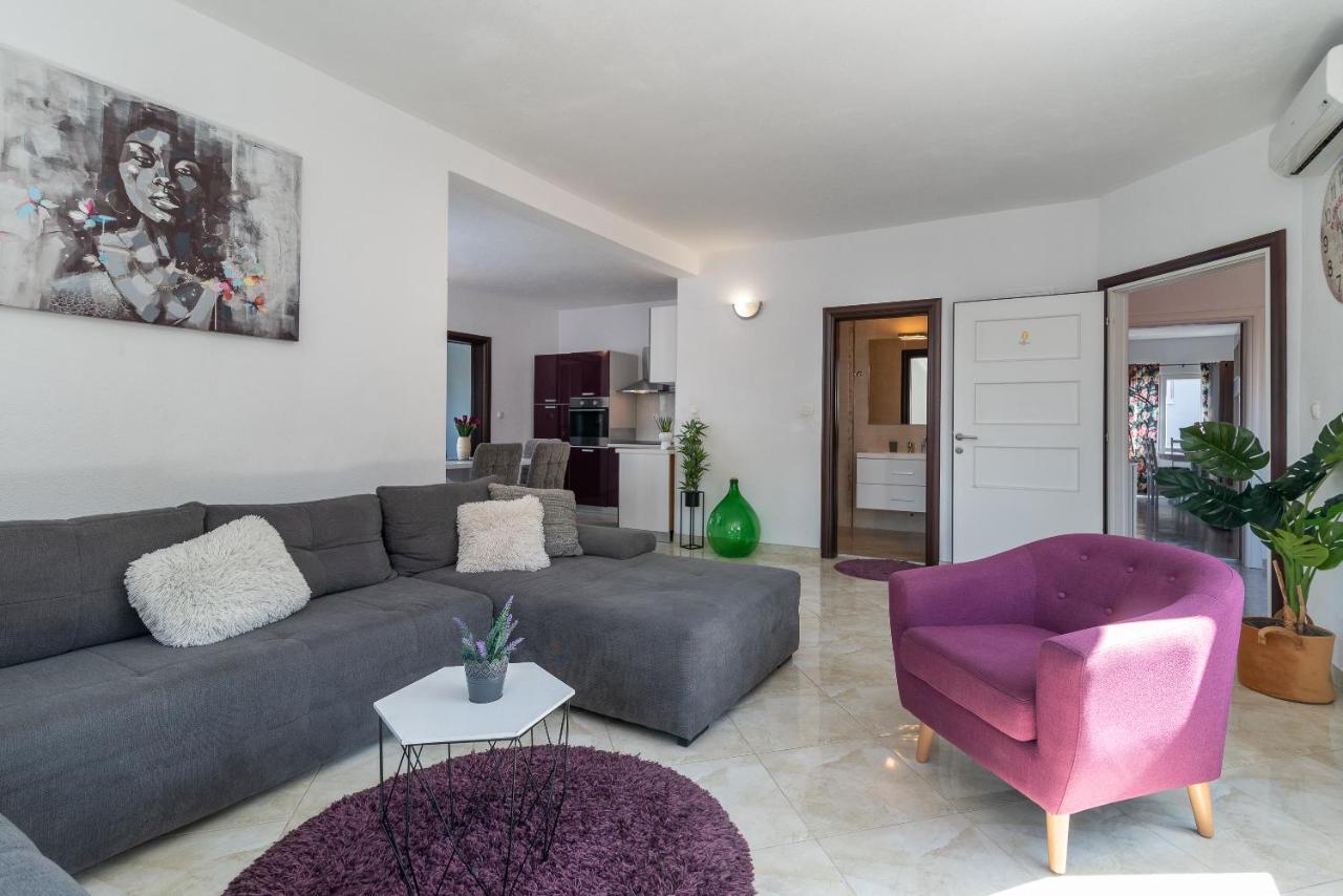 Holiday Villa Nostra Trogir Bagian luar foto