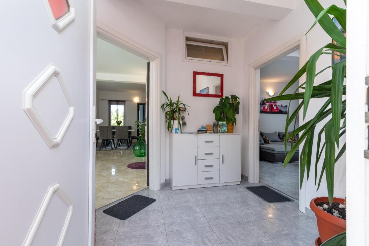 Holiday Villa Nostra Trogir Bagian luar foto